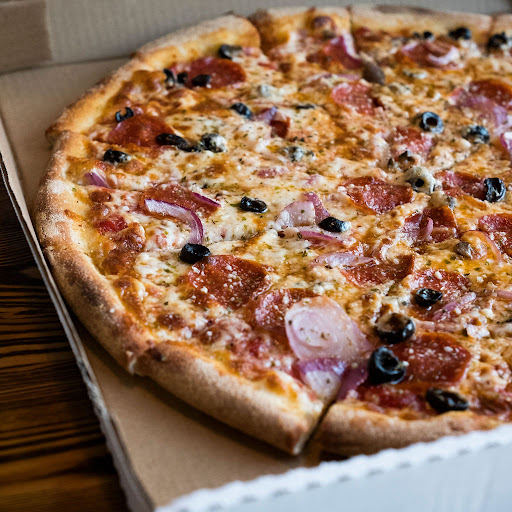 Fat Lip Pizza & Beer