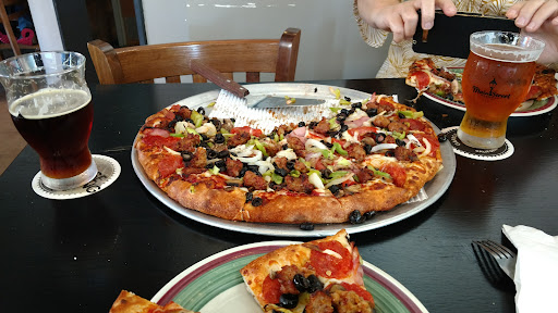 Lamppost Pizza Main Street Brewery