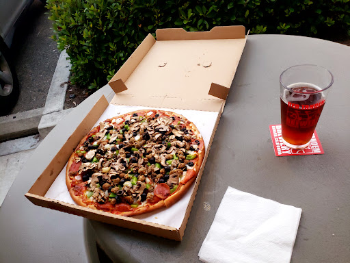 Pizzeria