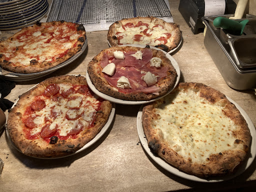 La Pizza & La Pasta