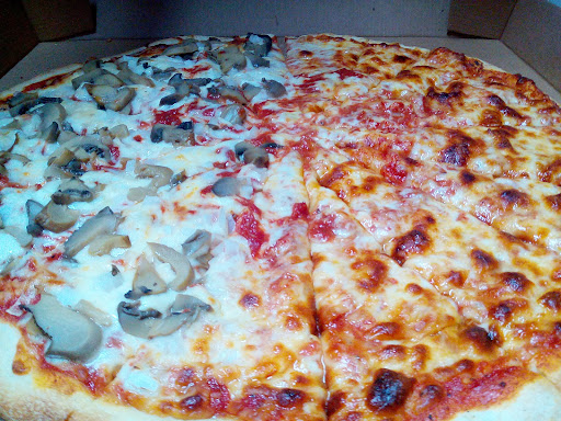 Tanama Rio Pizza Restaurant