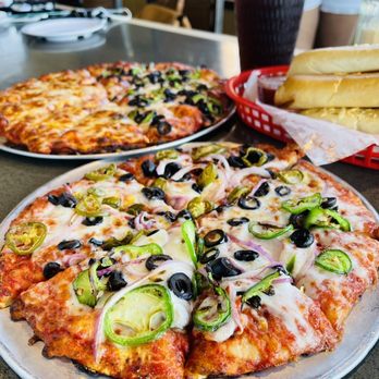 Toppers Pizza Place