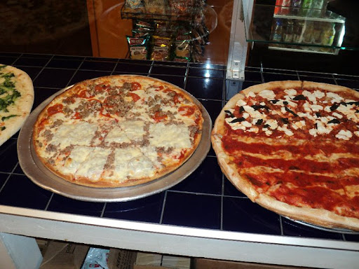 Ameci Pizza & Pasta