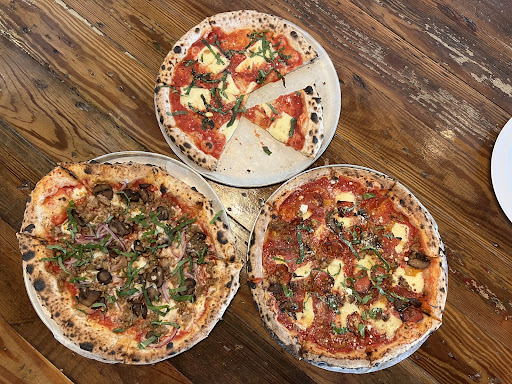 Pizaro's Pizza Napoletana