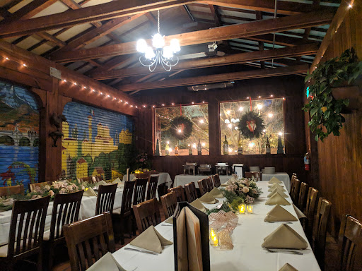 Gino's