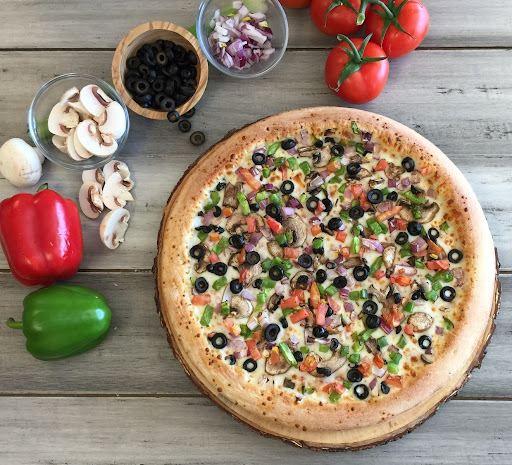 Lucian's Pizza Norwalk