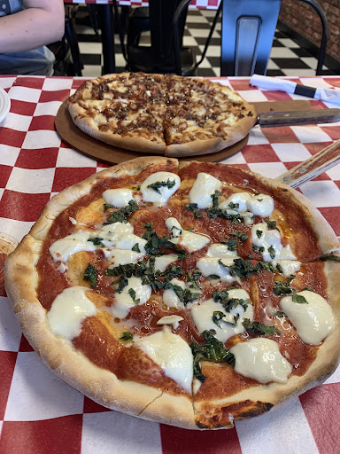 Emilio's Italian Pizzeria