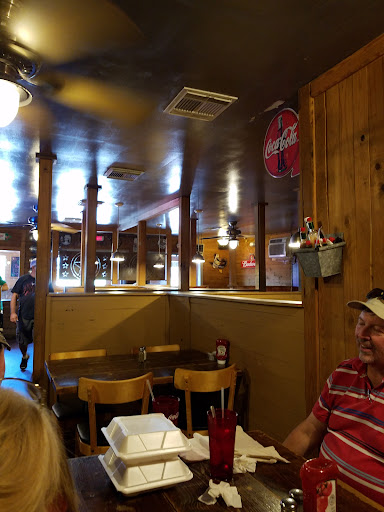 Maverick Grill & Saloon