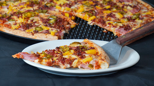 SF Hole In The Wall Pizza Riverside