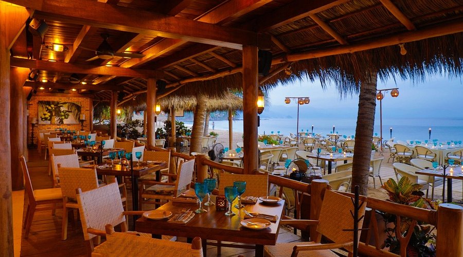 El Dorado Restaurant: Cocina Fina y Vista Panorámica en el Corazón de la Ciudad