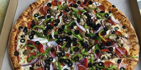 Mejores Pizzerías en Victorville, CA: Sabor Único y Variedad