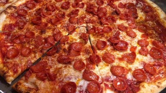 Pizza de Steve: Deliciosa pizza artesanal con ingredientes frescos – Sabor auténtico