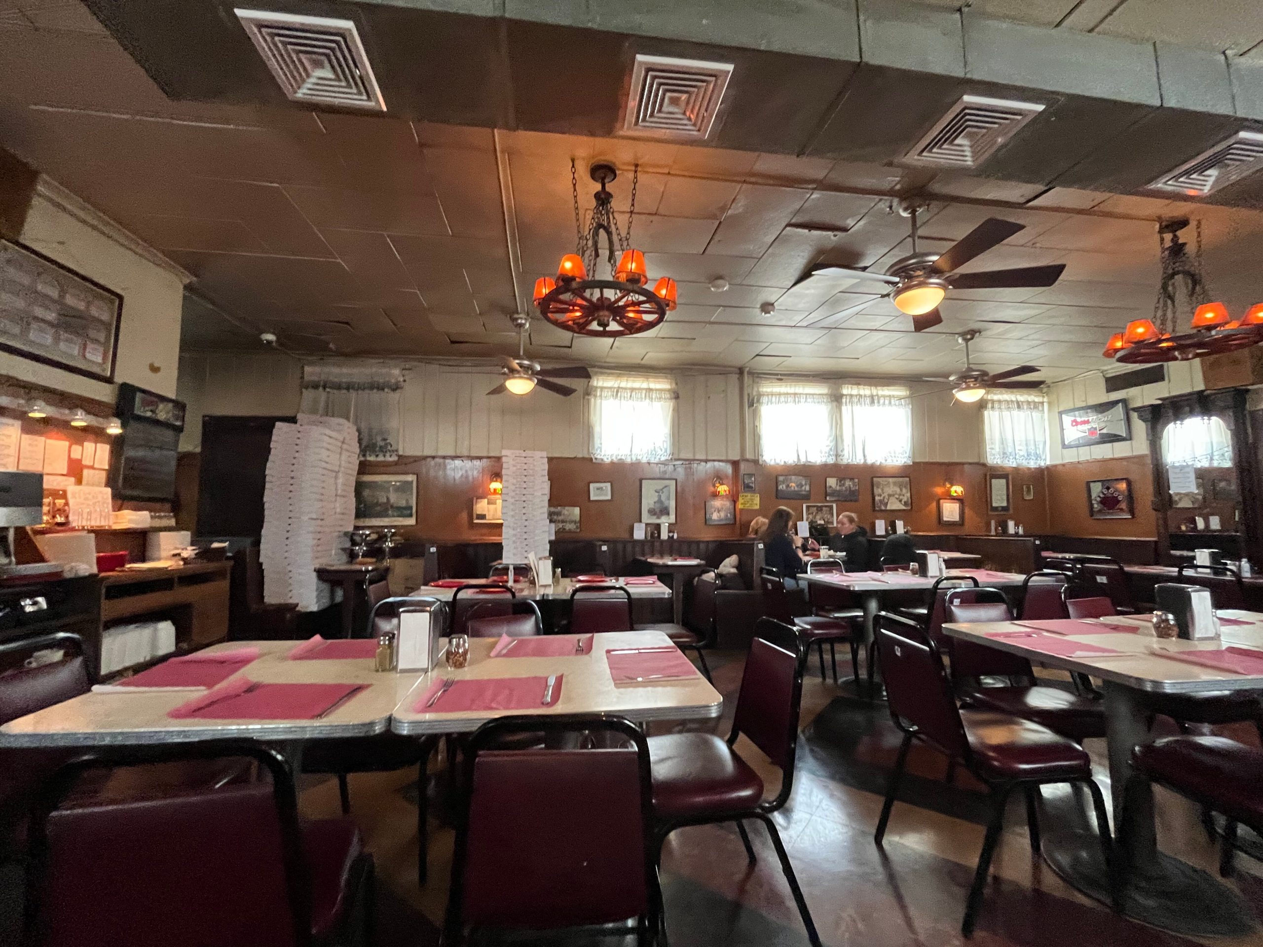 Mejores Pizzerías en Paterson, NJ: Sabor Único, Historia y Ubicación
